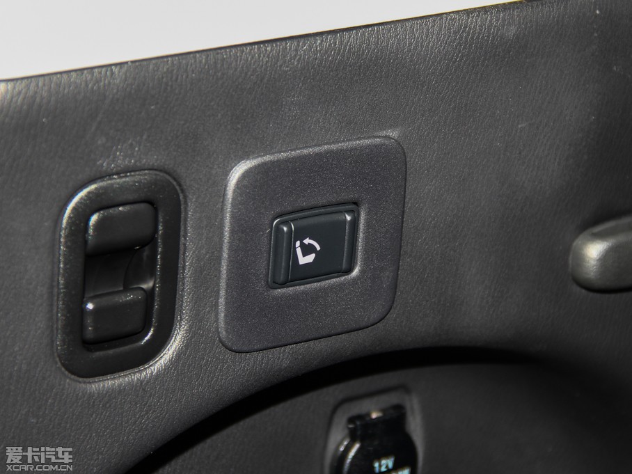 2014ӢQX60(M) 3.5L ׿Խ