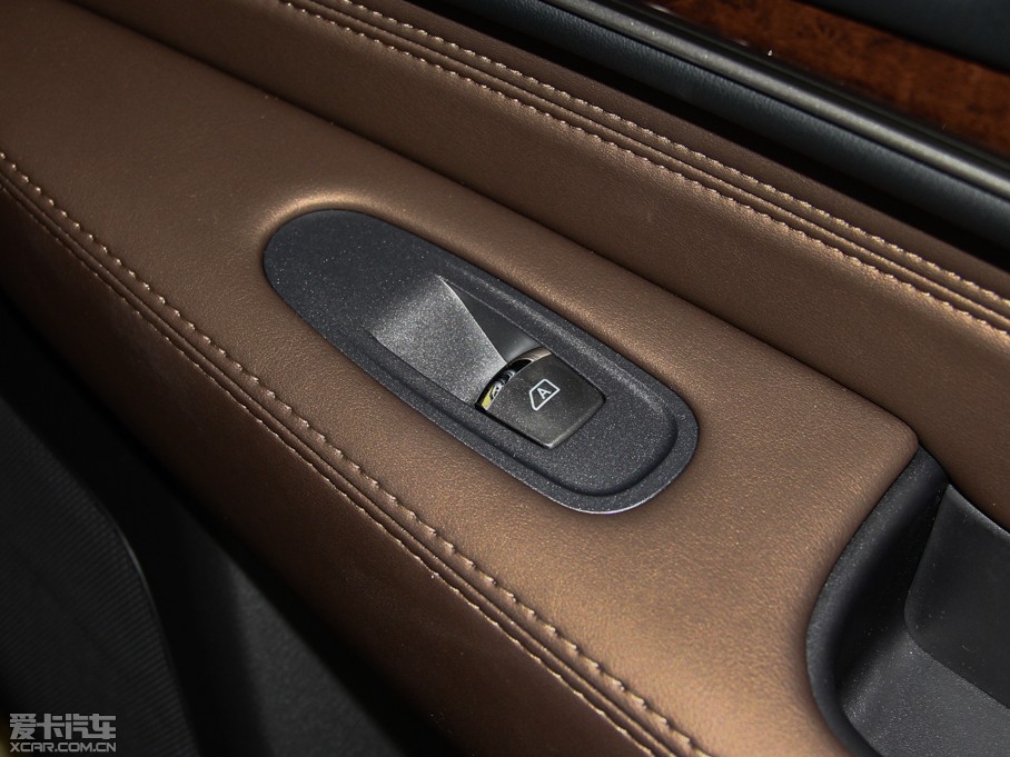 2014ӢQX60(M) 3.5L ׿Խ