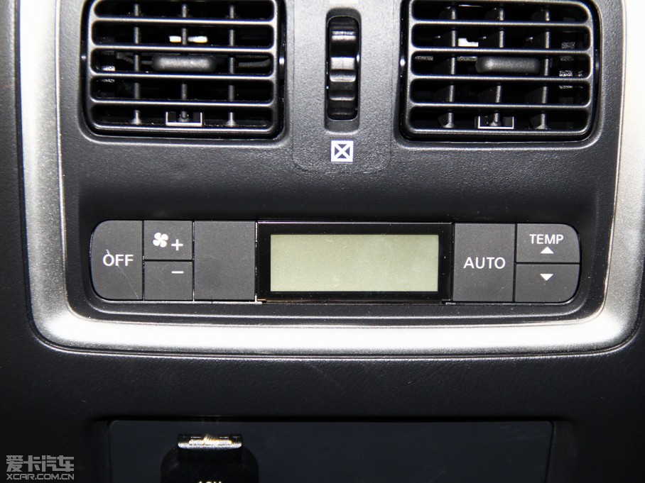 2014ӢQX60(M(jn)) 3.5L (q)׿Խ