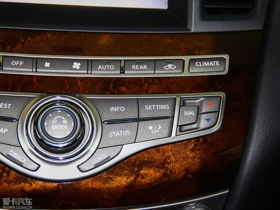 2014ӢQX60(M(jn)) 3.5L (q)׿Խ