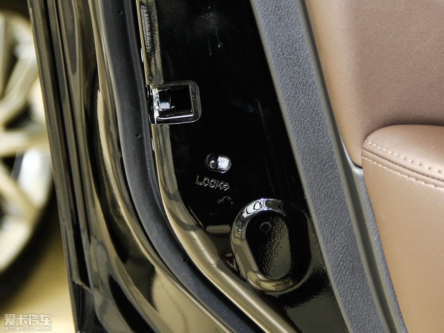 2014ӢQX60(M) 3.5L ׿Խ