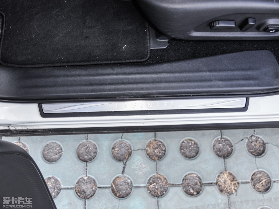 2014��Ӣ�����QX60(�M��) 3.5L ���ȫ�ܰ�