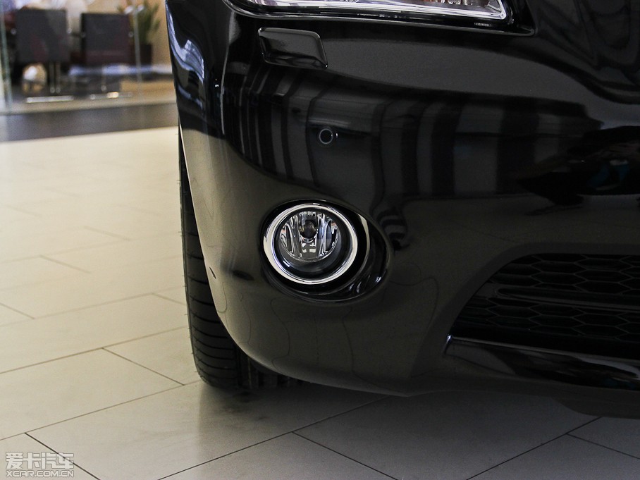 2013ӢQ70L Hybrid 3.5L A