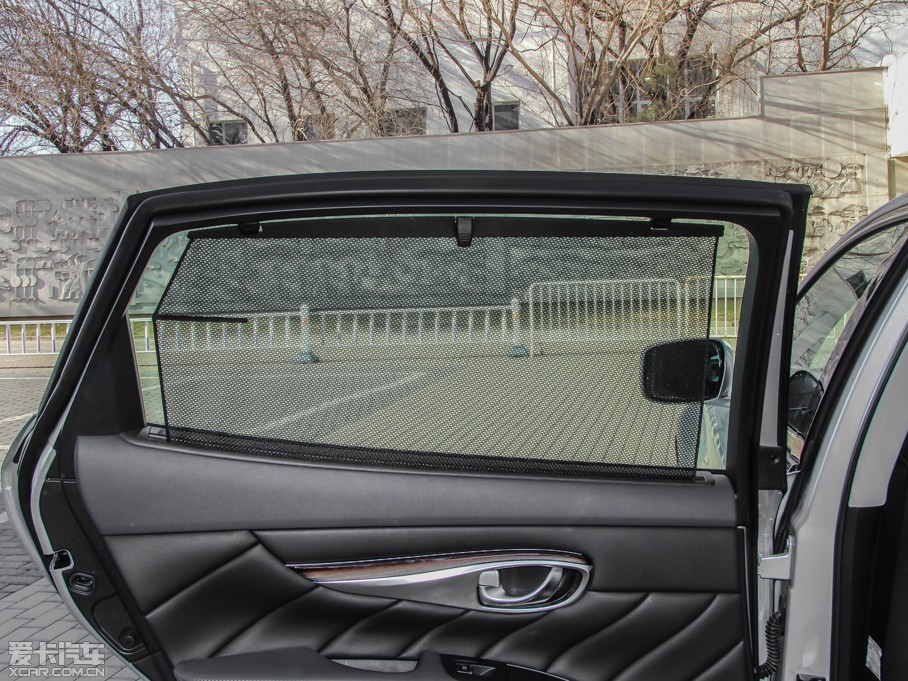 2013��Ӣ�����Q70L 2.5L ���A��