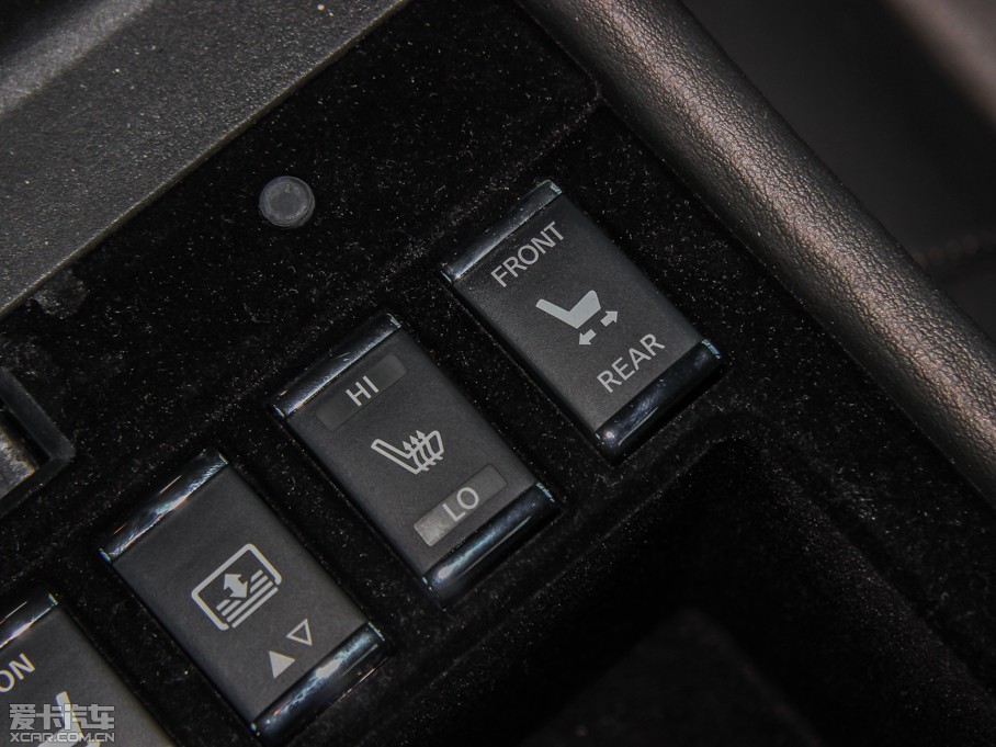 2013��Ӣ�����Q70L 2.5L ���A��