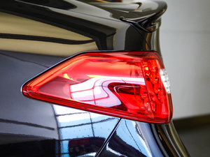 2013款2.5L 舒适版 细节外观