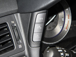 2013款2.5L 雅致版 中控区