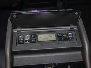 2013款2.5L 奢华版 空间座椅