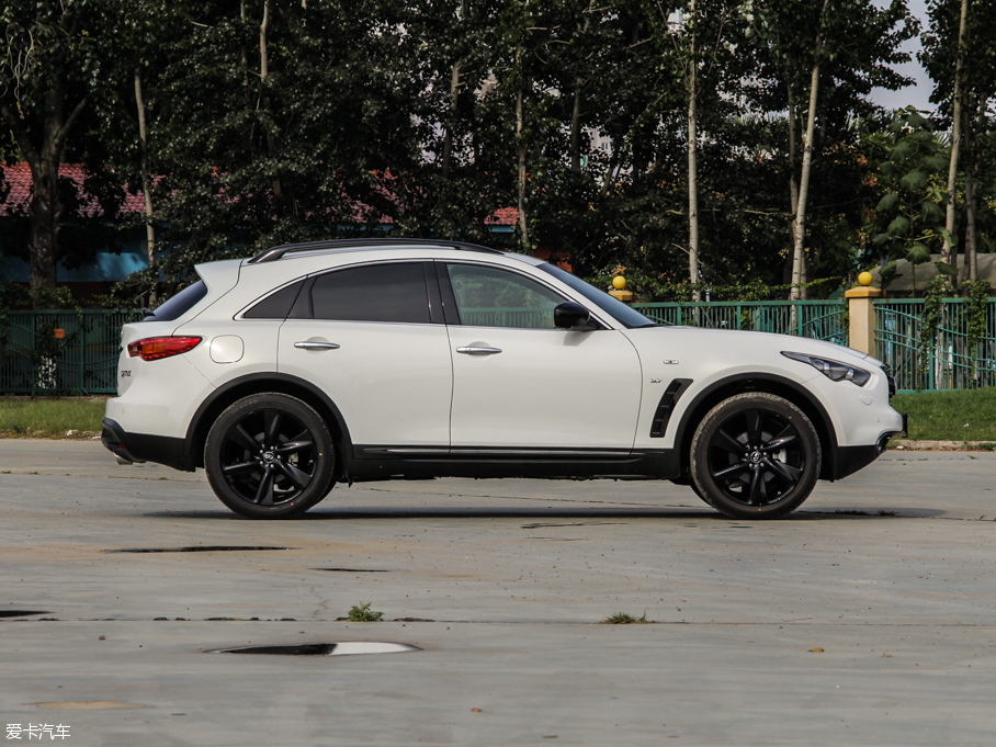 2015ӢQX70 3.7L ^Ӱ