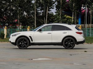 2015款3.7L 绝影版 正侧（左）