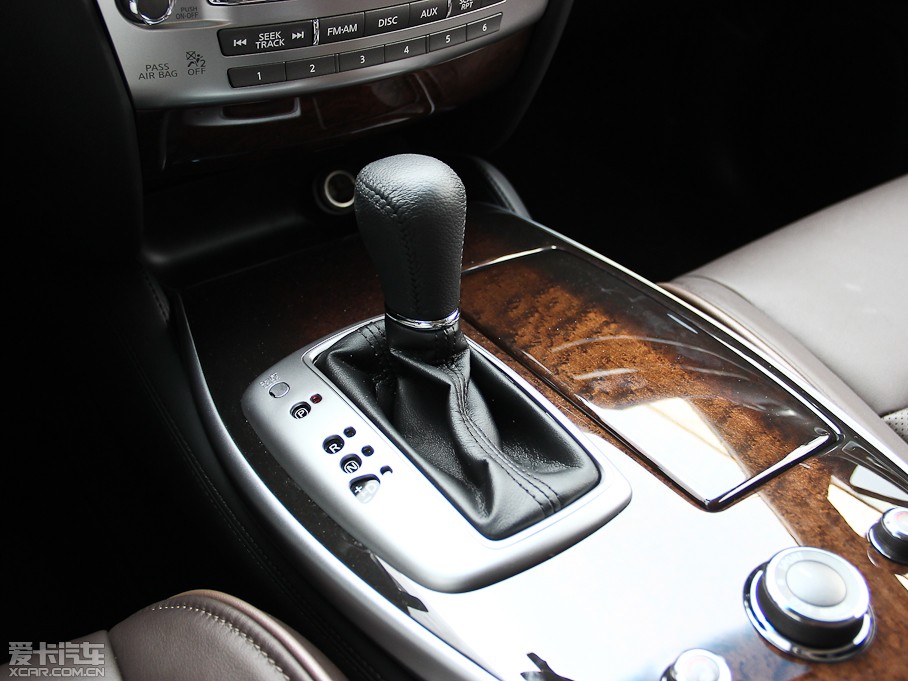 英菲尼迪(進(jìn)口)2014款英菲尼迪QX60混合動(dòng)力