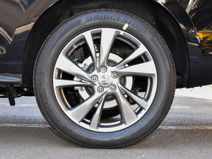 20142.5L Hybird (q)׿Խ ݆Ȧ