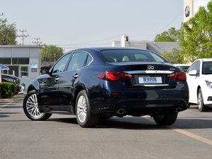 2015款2.5L 悦享版 左后45度