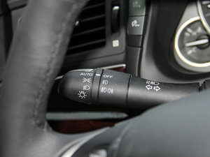 2015款2.5L 豪华版 中控区