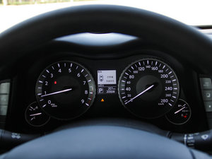 2015款2.5L 悦享版 仪表