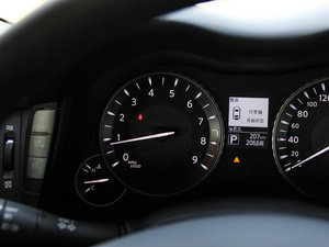 2015款2.5L 悦享版 中控区