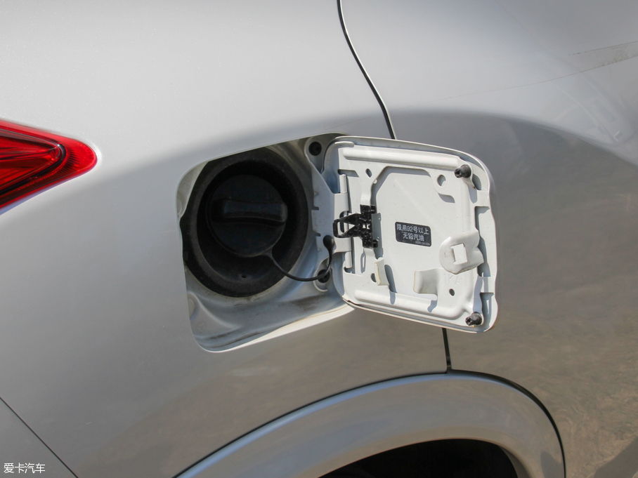 2014��Ӣ�����ESQ 1.6L �����