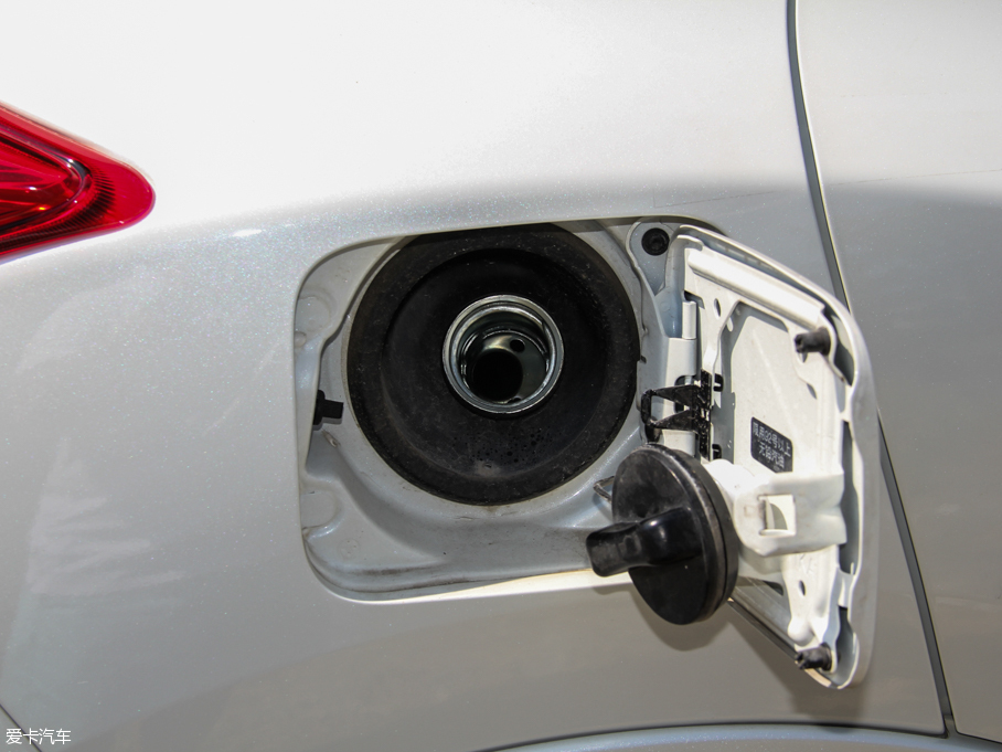 2014��Ӣ�����ESQ 1.6L �����