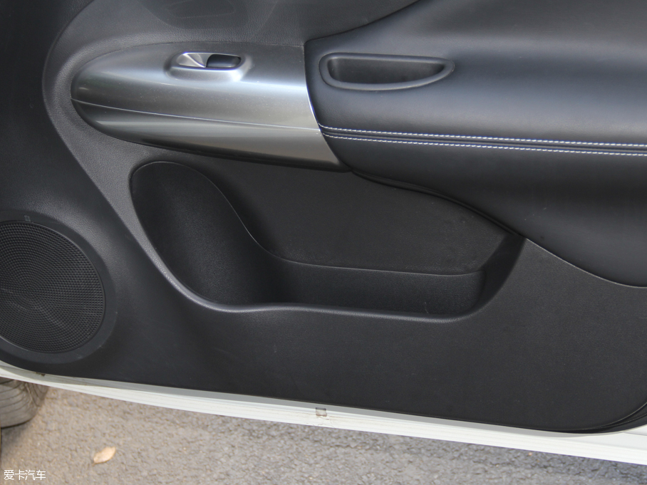 2014��Ӣ�����ESQ 1.6L �����