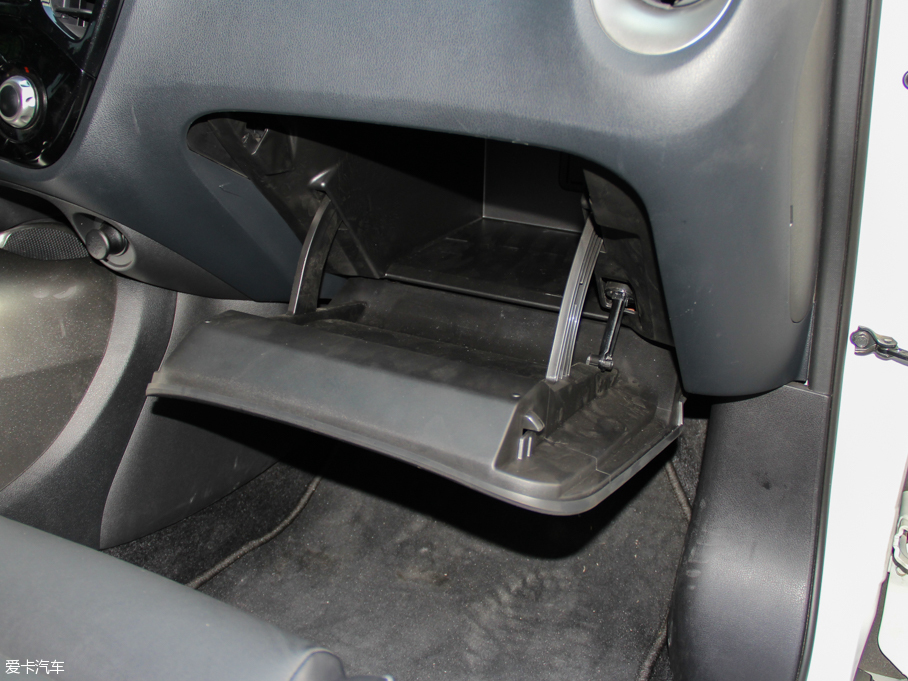 2014��Ӣ�����ESQ 1.6L �����