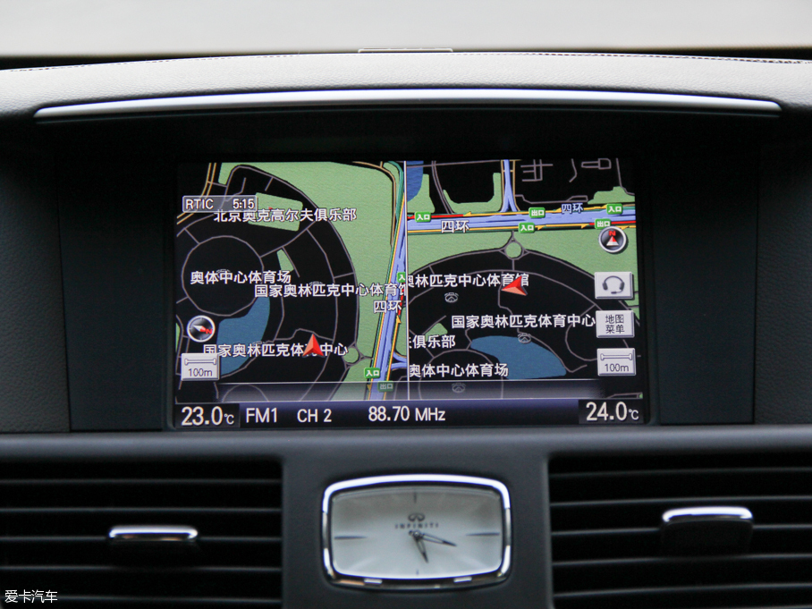 2015ӢQ70L Hybrid 3.5L A