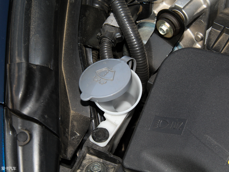 2015ӢQ70L Hybrid 3.5L A