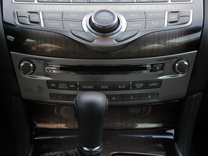 英菲尼迪(進口)2015款Q70L混合動力