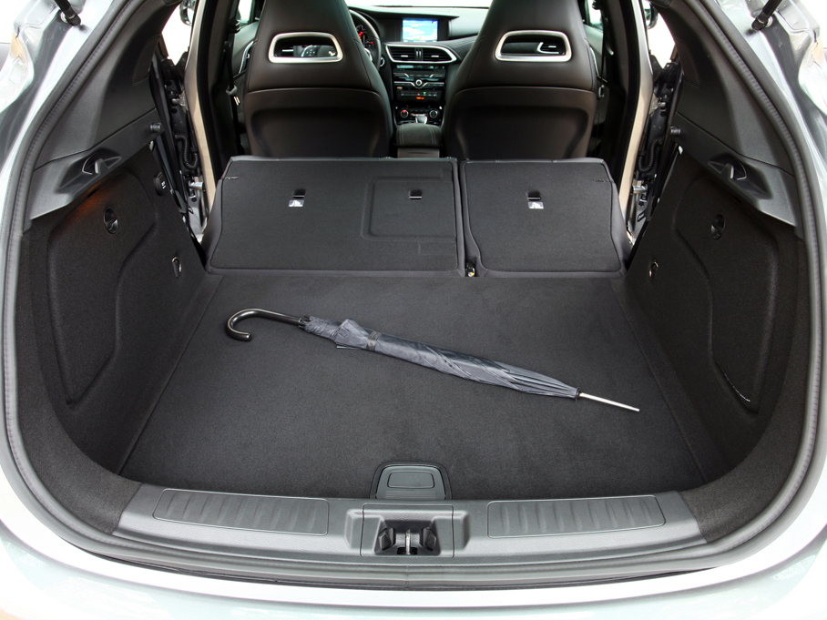 2015��Ӣ�����Q30 S