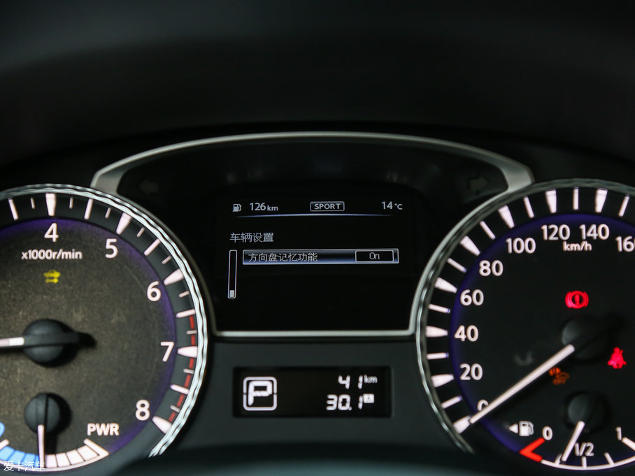 2016ӢQX60 Hybrid 2.5T Hybrid ׿Խ