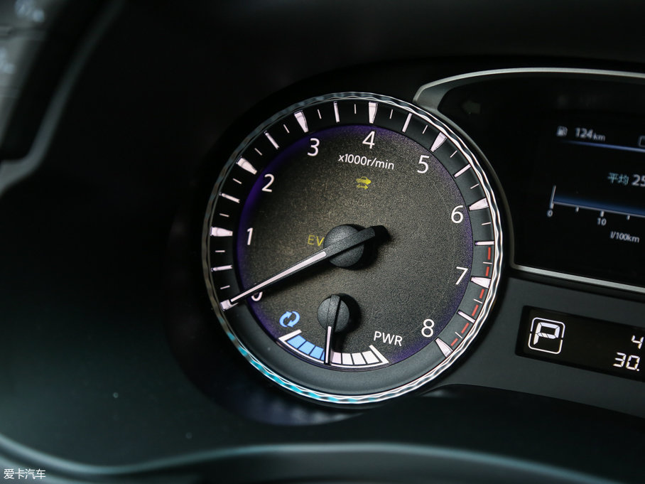 2016ӢQX60 Hybrid 2.5T Hybrid ׿Խ