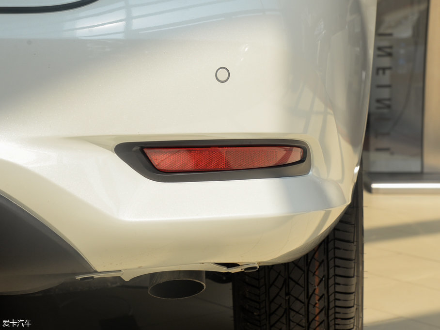 2016ӢQX60 Hybrid 2.5T Hybrid ׿Խ