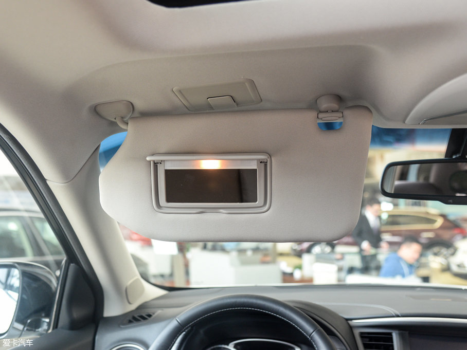 2016ӢQX60 Hybrid 2.5T Hybrid ׿Խ