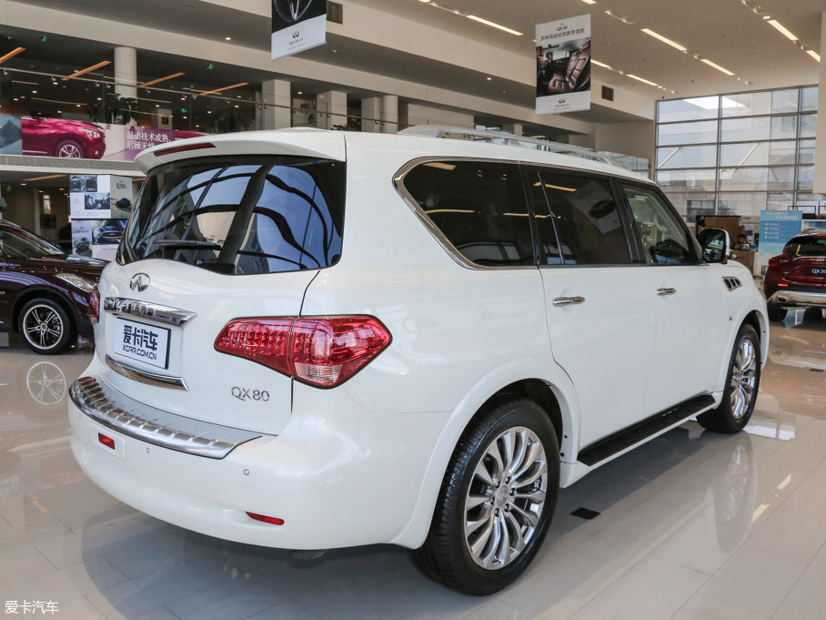 2016ӢQX80 5.6L V8 