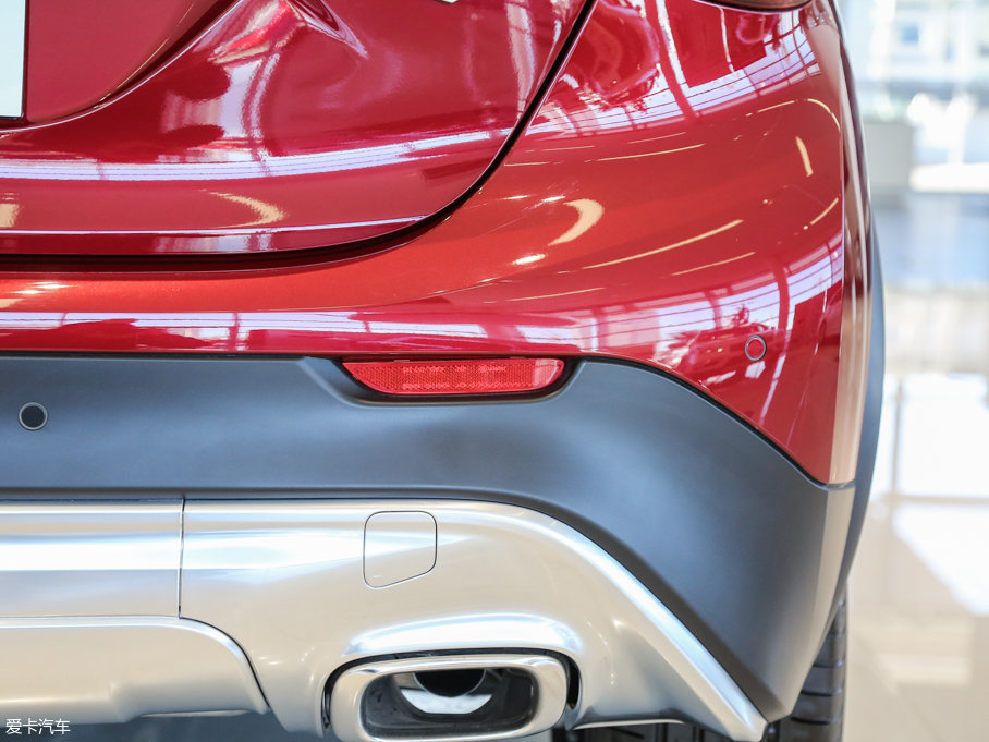 2017ӢQX30 2.0T (q)rа