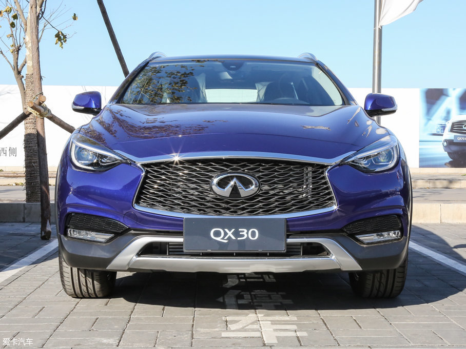 2017ӢQX30 1.6T (q)\(yn)(dng)