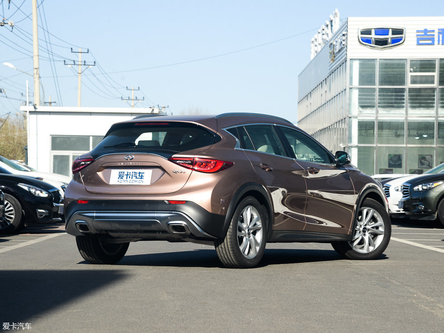 2017ӢQX30 1.6T (q)\Ӱ