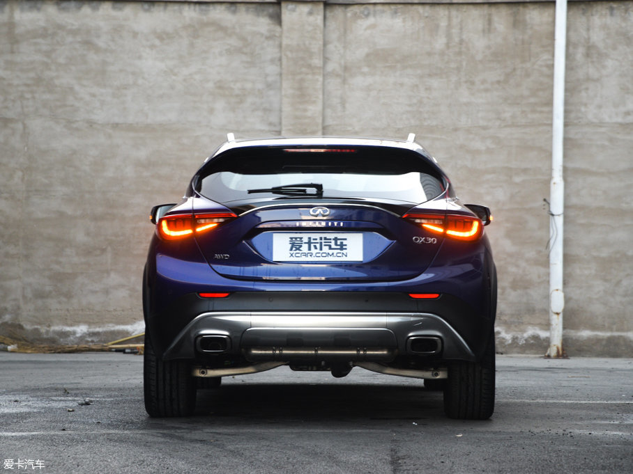 2017ӢQX30 2.0T (q)\(yn)(dng)