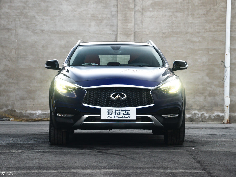 2017ӢQX30 2.0T (q)\(yn)(dng)