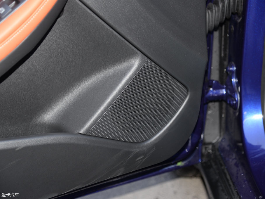 2017ӢQX30 2.0T (q)\Ӱ