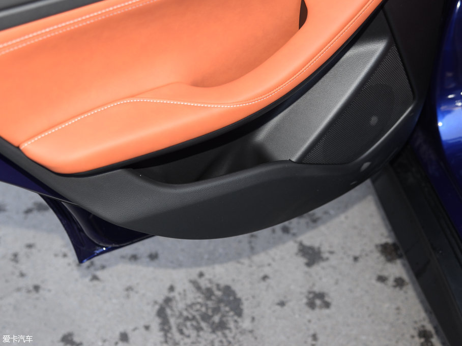 2017ӢQX30 2.0T (q)\Ӱ