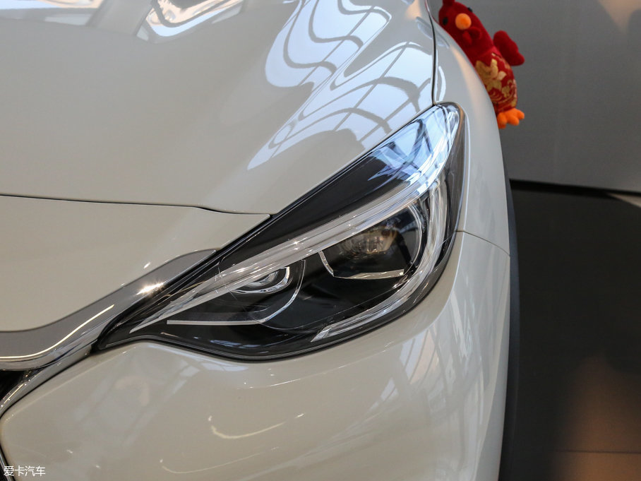 2017ӢQX30 2.0T (q)\(yn)(dng)