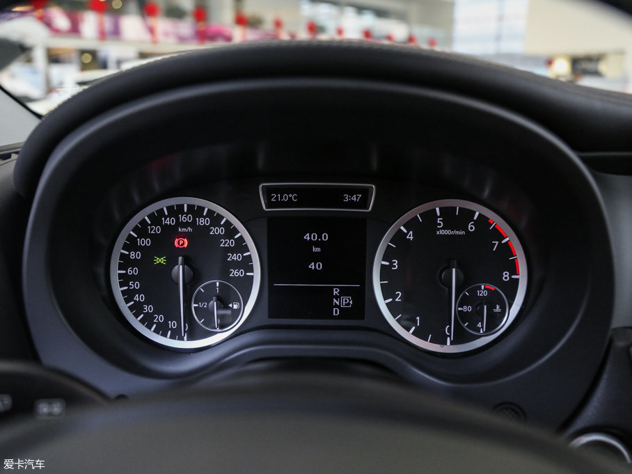 2017ӢQX30 2.0T (q)\Ӱ