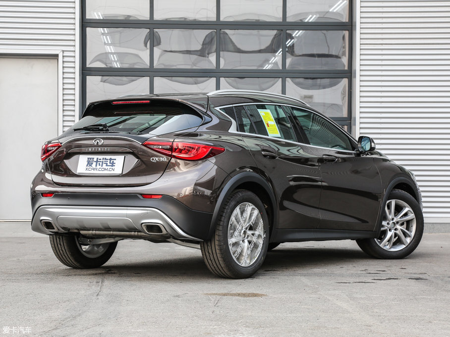 2017ӢQX30 1.6T rа
