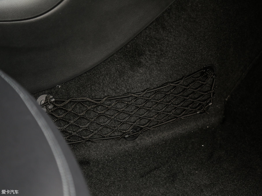 2017ӢQX30 1.6T (q)r(sh)а