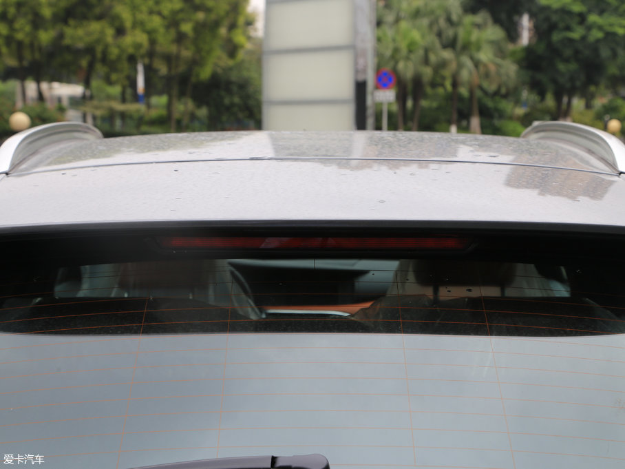 2017ӢQX30 2.0T (q)\(yn)(dng)