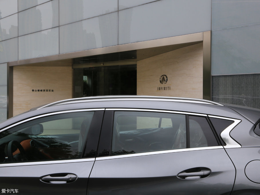 2017ӢQX30 2.0T (q)\Ӱ