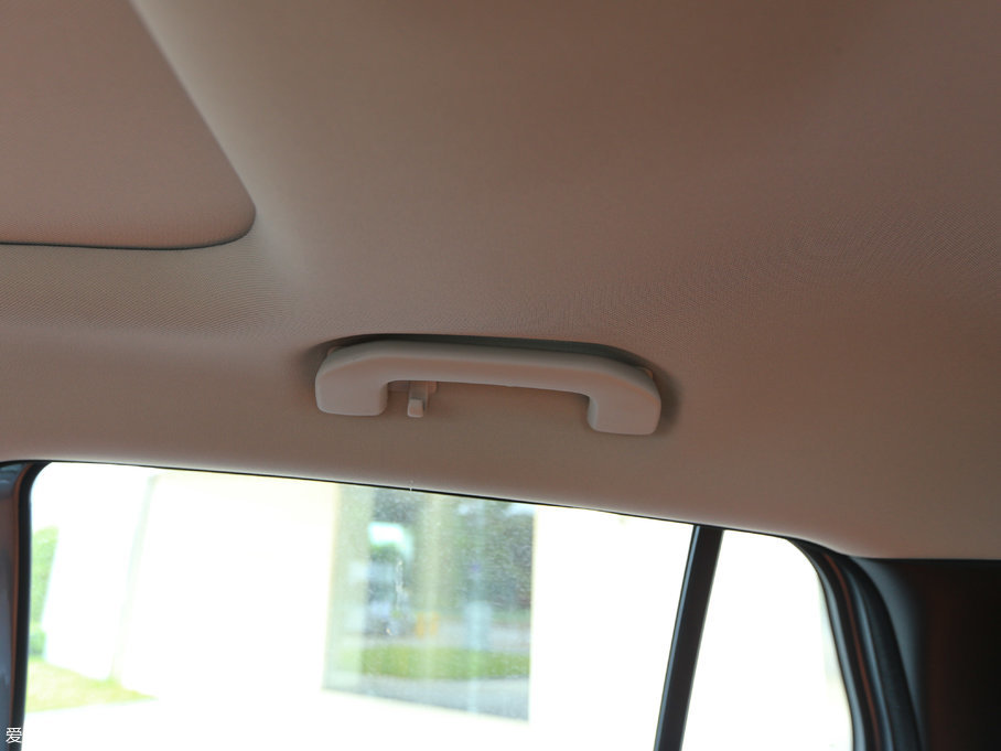 2017ӢQX30 2.0T (q)\(yn)(dng)