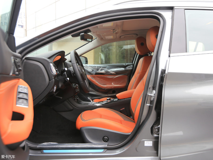 2017ӢQX30 2.0T (q)\Ӱ