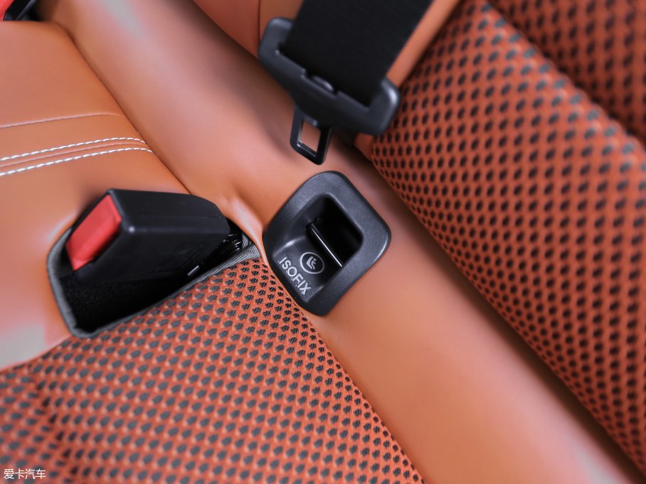 2017ӢQX30 2.0T (q)\Ӱ