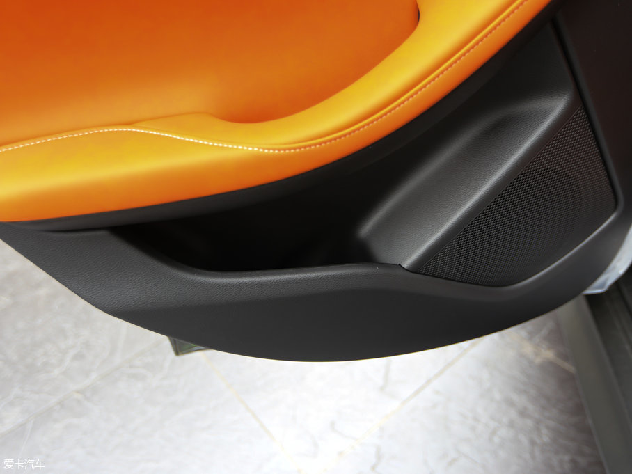 2017ӢQX30 2.0T (q)\Ӱ